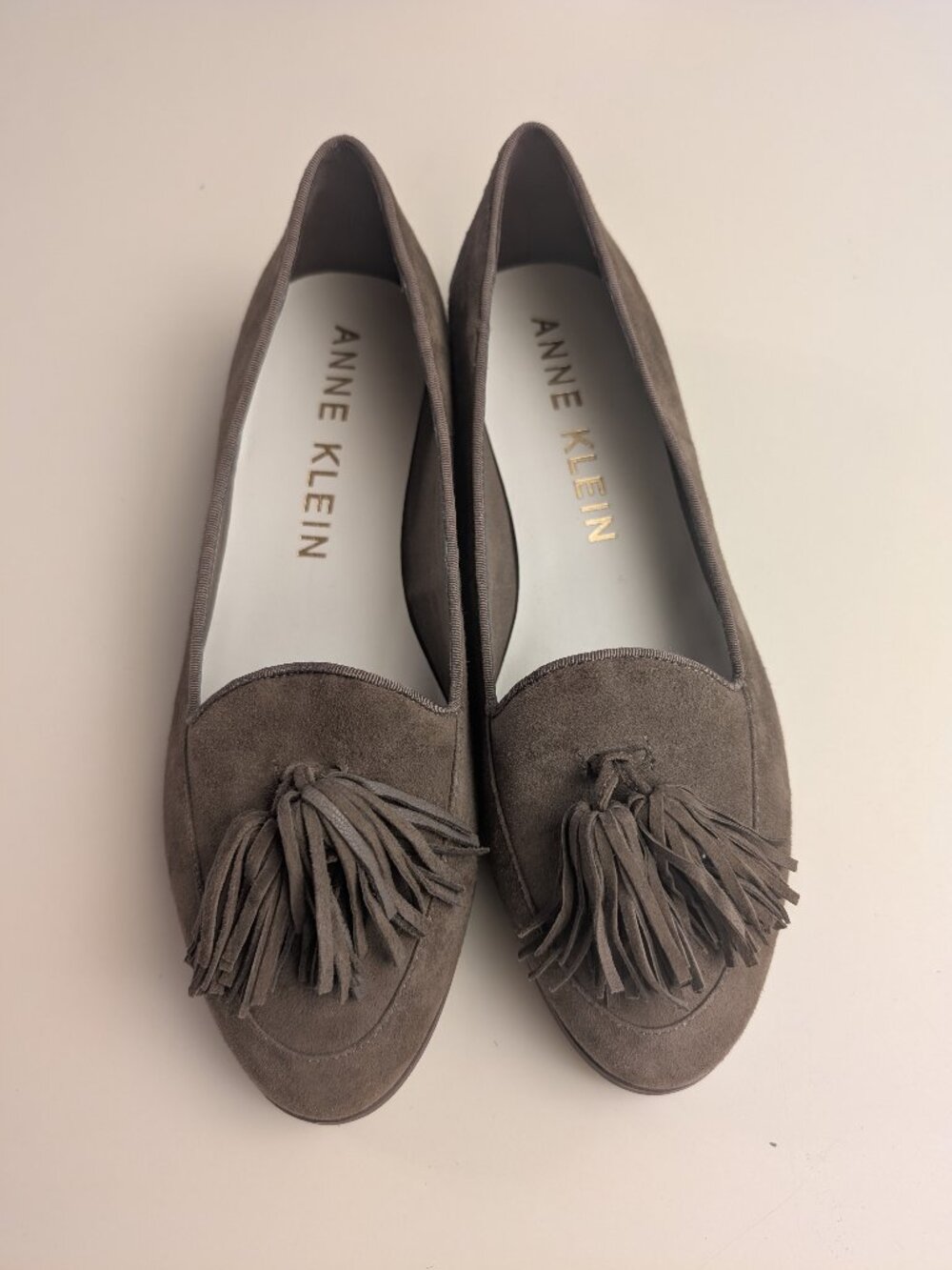 Anne Klein Leather Flats. Women's Size 9.